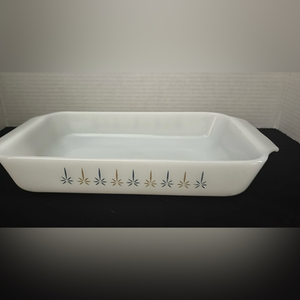 Anchor Hocking Fire King Atomic Candle Glow 1.5 Qt. Casserole Pan USA Vintage